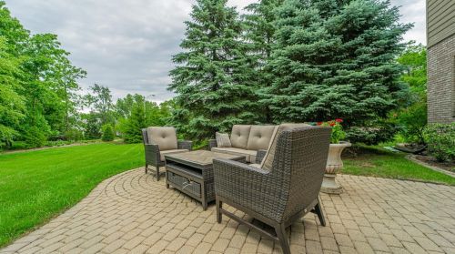 525 Brighton Ln, Dyer IN  46311-4625 exterior