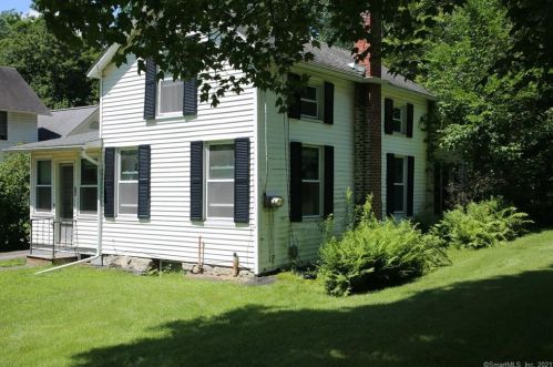 30 Main St, Salisbury, CT 06068-1822