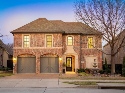 2316 Greymoore Dr, Frisco, TX 75034-1812