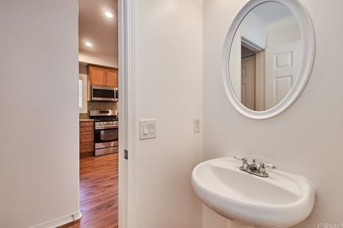 20 Travis Rd, Buena Park CA  90621-8426 exterior