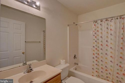 73 William Chandler St, Dover DE 19901-5298 exterior