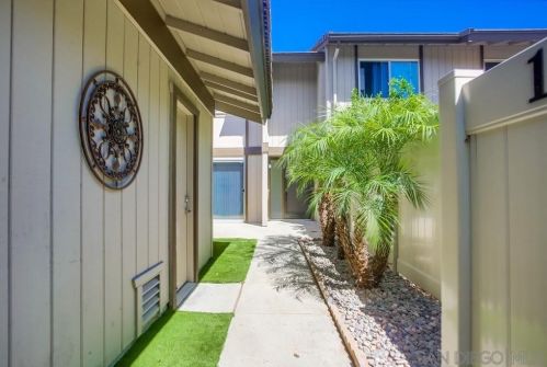 17367 Caminito Masada, San Diego CA 92127-1202 exterior