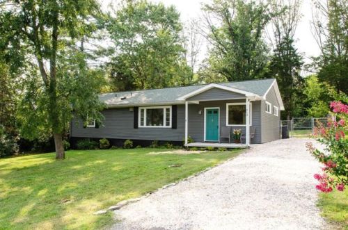 613 Edwards Dr, Knoxville, TN 37920-5237