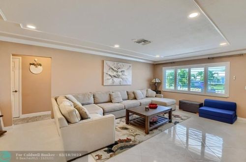 1606 14th Ave, Boynton Beach FL  33426-5809 exterior