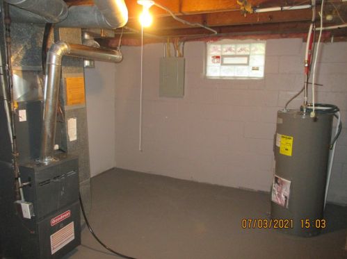 5330 27th St, Milwaukee WI  53221-3724 exterior