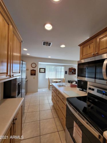 12631 Brandywine Dr, Sun City, AZ 85375-4613