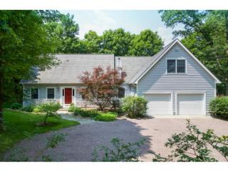 23 Potter Pl, Shelburne, VT 05482-6442