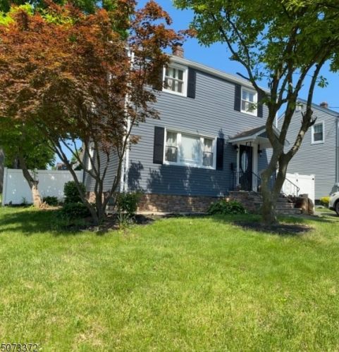 397 Leland Pl, Industrial Hillside, NJ 07205-2749