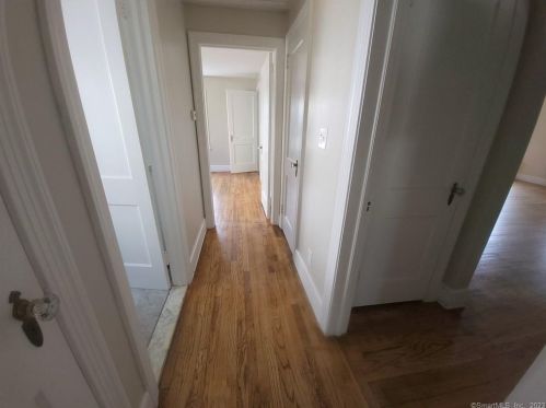 49 Norman St, Manchester CT  06040-6113 exterior