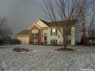 5122 Overlook Ln, Canandaigua NY  14424-9109 exterior