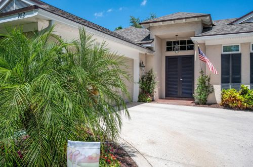 982 Carolina Cir, Vero Beach, FL 32962-6941