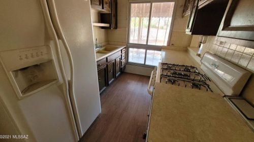 449 Bilby Rd, Tucson, AZ 85706-4053