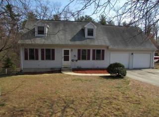 14 Memory Ln, Palmer, MA 01069-2305