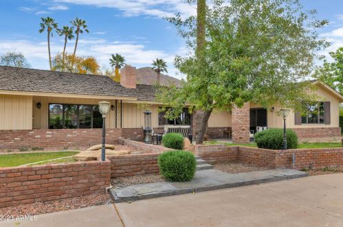 4950 Exeter Blvd, Phoenix AZ  85018-2943 exterior