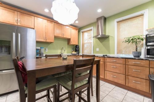 22 Veazie St, Providence RI  02908-2410 exterior