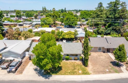 28 Clover St, Woodland CA  95695-3108 exterior