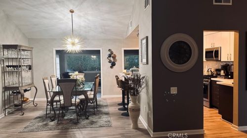1050 Louise Dr, Palm Springs CA  92262-3241 exterior