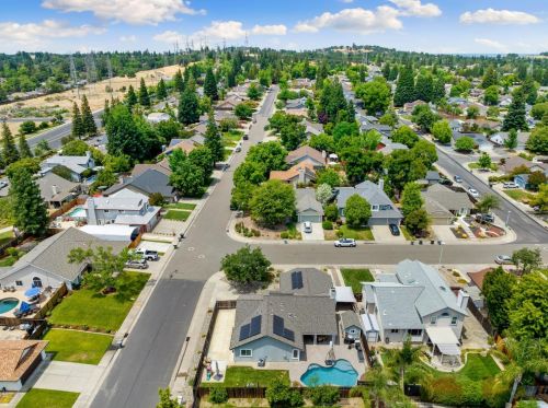 128 Bittercreek Dr, Folsom CA  95630-2364 exterior
