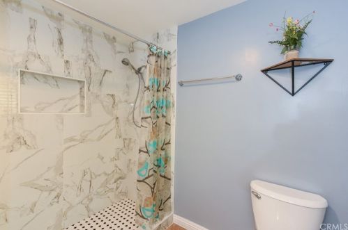 717 Midsite Ave, Covina CA  91723-3332 exterior