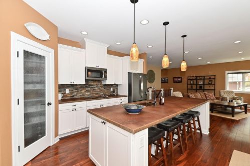 23305 Shore Dr, Kansasville WI  53139-9714 exterior