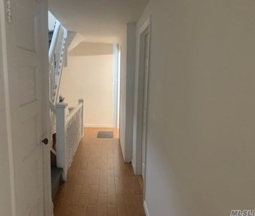 94-11 134th St, Jamaica, NY 11419-1511
