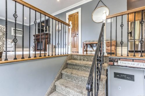 2949 Cleveland Ave, Rockville Centre, NY 11572-1114