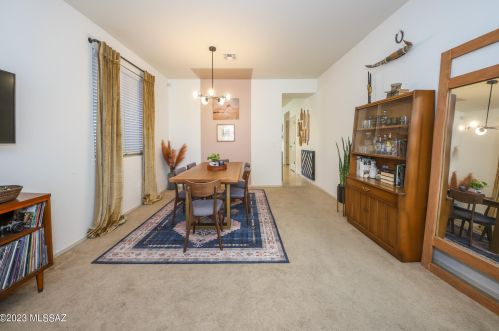 7294 Weeping Willow Dr, Tucson, AZ 85756-6125