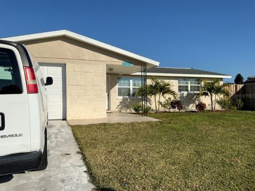 2712 Gardner Pl, Tarpon Springs, FL 34691-3212