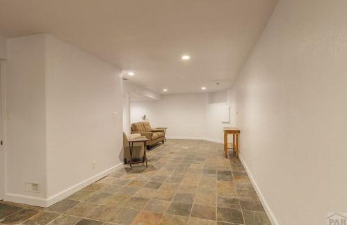 921 Cayuga Dr, Pueblo CO 81007-3130 exterior