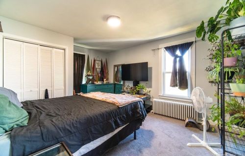 107 Birdsey Ave, Middletown CT  06457-4302 exterior