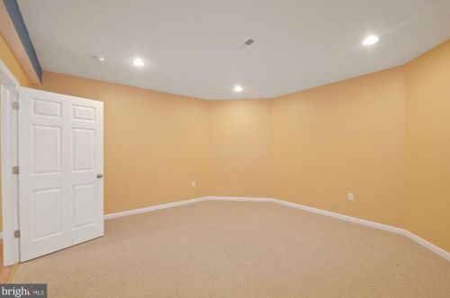 39 Magnolia Way, Chadds Ford PA  19317-9692 exterior