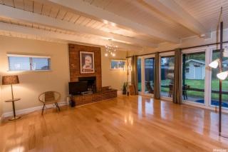 311 Linwood Ave, Roseville, CA 95678-3326