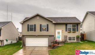 7857 Newport Ave, Omaha, NE 68122-1664