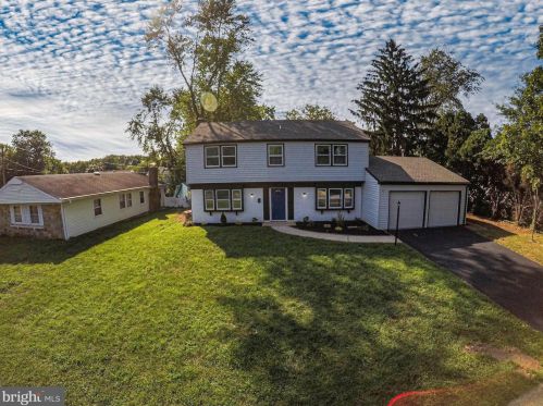 42 Temple Ln, Willingboro NJ  08046-3706 exterior