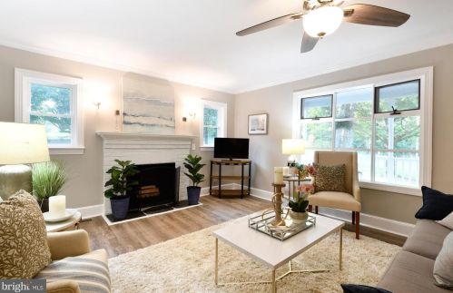 241 Forest Lane Rd, Fredericksburg VA  22405-3182 exterior