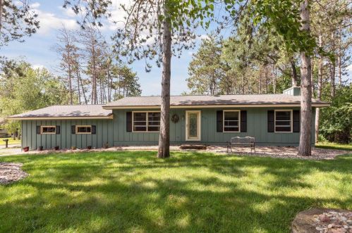 813 Lund St, Hudson, WI 54016-2346