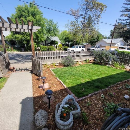 475 9 St, Lakeport CA  95453-4220 exterior