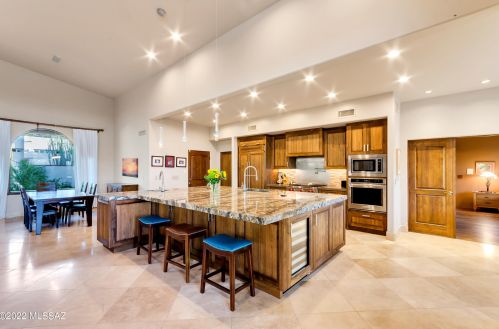 1931 Buck Rdg Pl, Tucson AZ 85737-6010 exterior