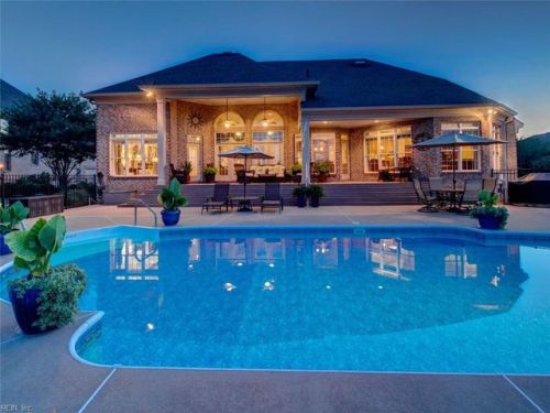 108 Royal Aberdeen, Smithfield, VA 23430-7093