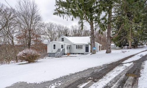 1023 Wolcott Rd, Waterbury, CT 06716-1924