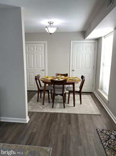 205 Middleton Pl, Norristown PA  19403-2831 exterior