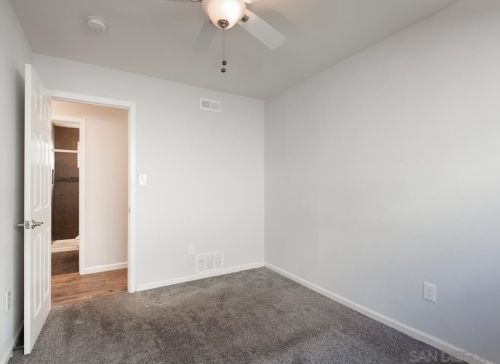 3717 Ashford St, San Diego CA 92111-3448 exterior