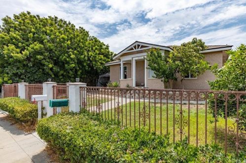 3865 Florence St, San Diego, CA 92113-2831