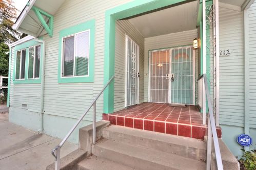 112 3rd St, Woodland, CA 95695-3323