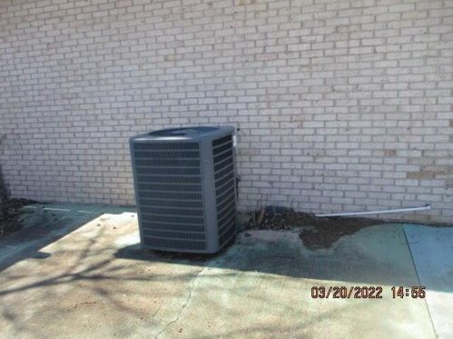 1855 Beacon St, Washington Ch OH  43160-1759 exterior