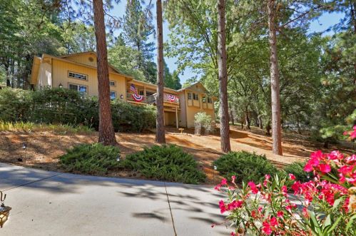 17444 Alexandra Way, Grass Valley, CA 95949-7181