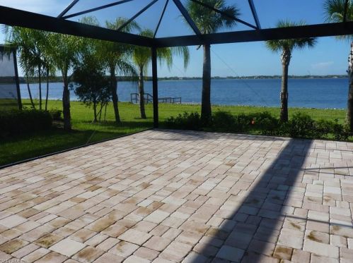 9309 Quarry Dr, Naples FL  34120-5222 exterior