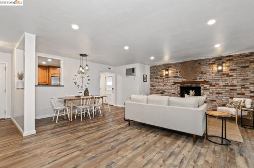 3144 Bonifacio St, Concord, CA 94519-2255
