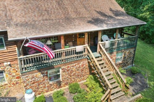 6655 Fairfield Rd, Charnita, PA 17320-9619