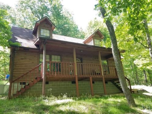 301 Bibee Ln, Caryville, TN 37714-4030